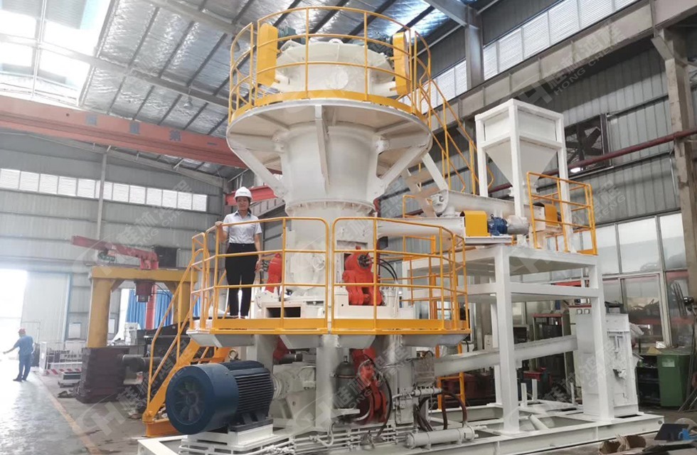 桂林鴻程新款HLMX600小型超細(xì)立式磨粉機(jī)整機(jī)預(yù)裝待發(fā) 桂林鴻程新款HLMX600小型超細(xì)立式磨粉機(jī)整機(jī)預(yù)裝待發(fā)