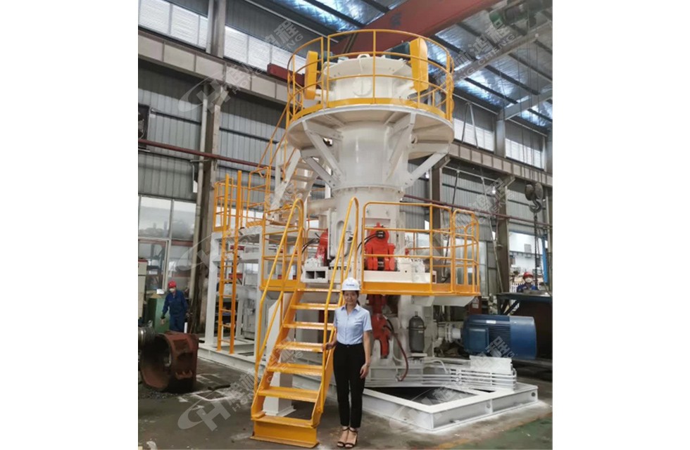 桂林鴻程新款HLMX600小型超細(xì)立式磨粉機(jī)整機(jī)預(yù)裝待發(fā) 桂林鴻程新款HLMX600小型超細(xì)立式磨粉機(jī)整機(jī)預(yù)裝待發(fā)