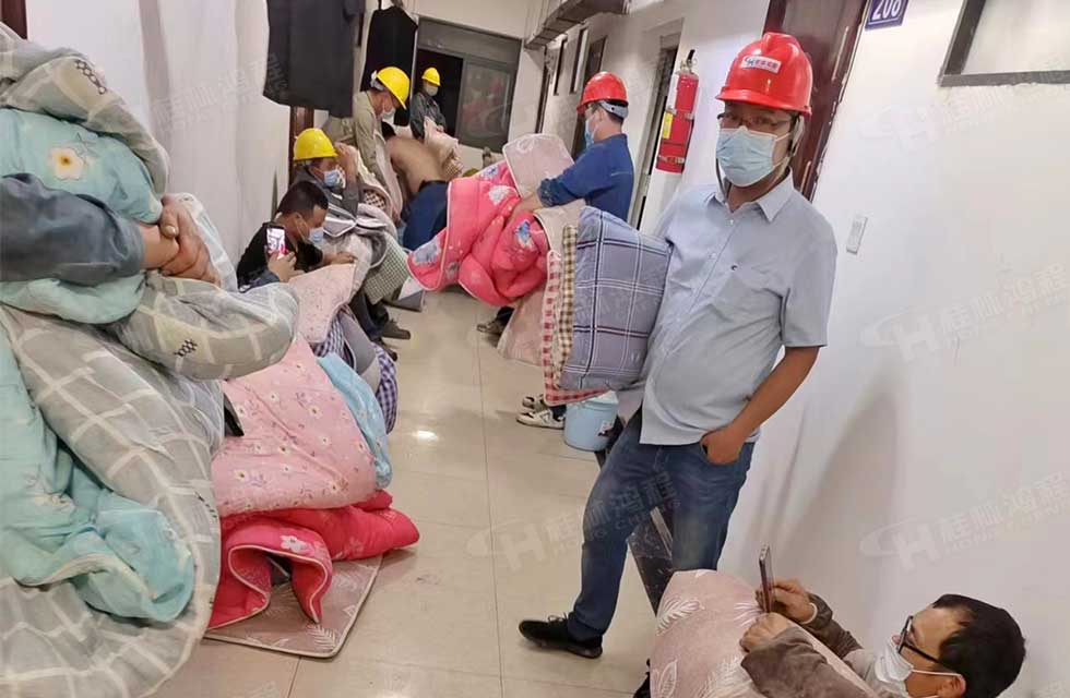 共抗疫情 服務不停|致敬桂林鴻程最美“先鋒者” 共抗疫情 服務不停|致敬桂林鴻程最美“先鋒者”